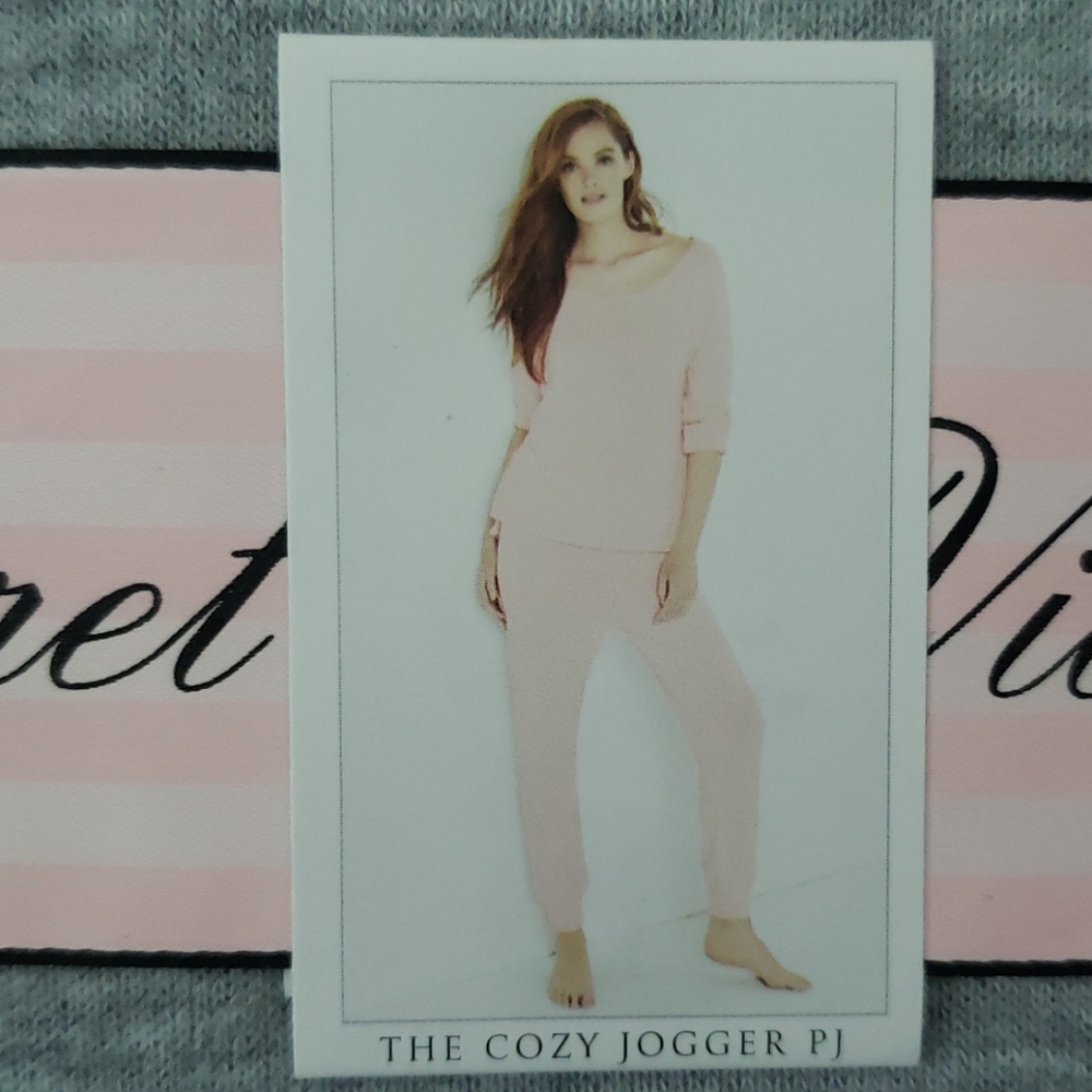 Victoria Secret cozy jogger PJ outfit. BRAND NEW!!